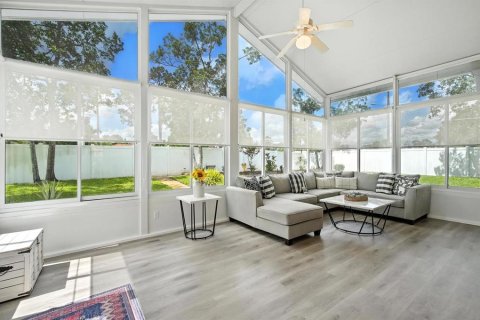 Casa en venta en Palm Coast, Florida, 3 dormitorios, 181.62 m2 № 1846770 - foto 4