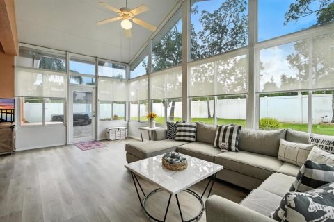 Casa en venta en Palm Coast, Florida, 3 dormitorios, 181.62 m2 № 1846770 - foto 6