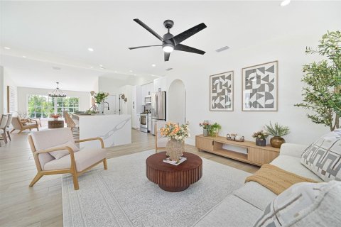 House in Port Charlotte, Florida 3 bedrooms, 151.8 sq.m. № 1837672 - photo 17