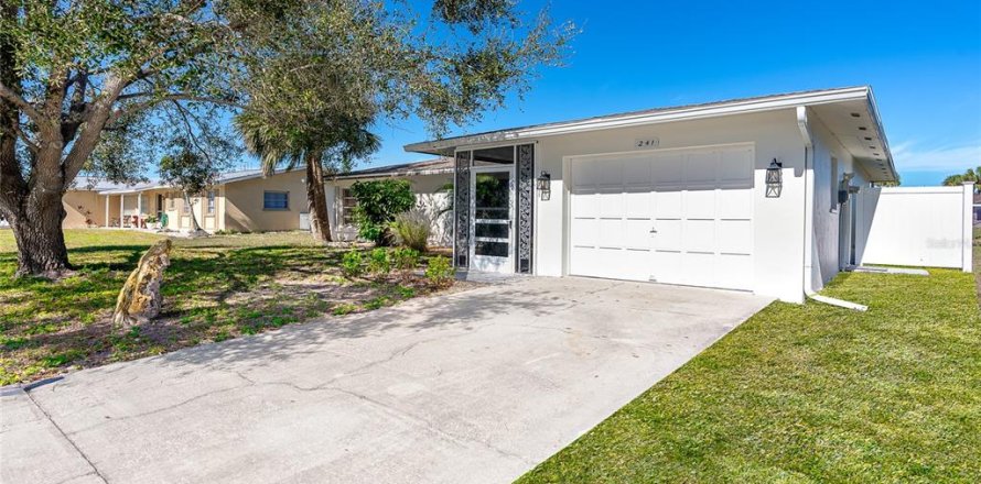 Villa ou maison à Rotonda, Floride 2 chambres, 124.21 m2 № 968991