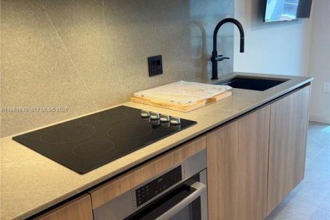 Copropriété à louer à Miami, Floride № 2043033 - photo 10