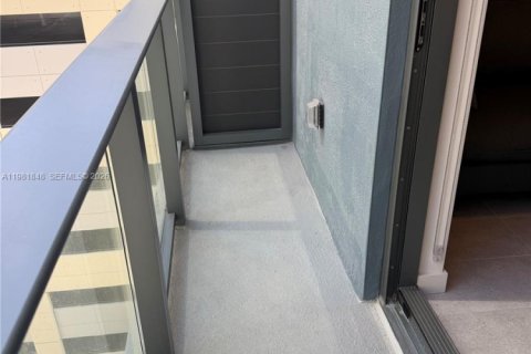 Copropriété à louer à Miami, Floride № 2043033 - photo 8