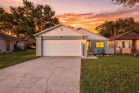 House in Melbourne, Florida 3 bedrooms, 131.64 sq.m. № 2306192
