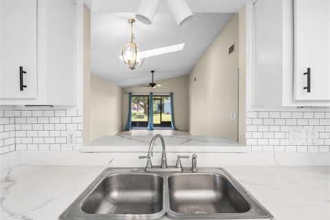 Villa ou maison à vendre à Melbourne, Floride: 3 chambres, 131.64 m2 № 2306192 - photo 8