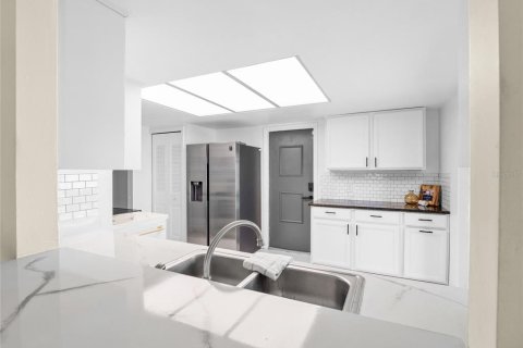 Villa ou maison à vendre à Melbourne, Floride: 3 chambres, 131.64 m2 № 2306192 - photo 5