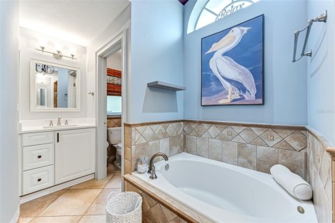 Casa en venta en Cape Coral, Florida, 3 dormitorios, 190.45 m2 № 1772274 - foto 29
