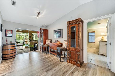 Casa en venta en Cape Coral, Florida, 3 dormitorios, 190.45 m2 № 1772274 - foto 25