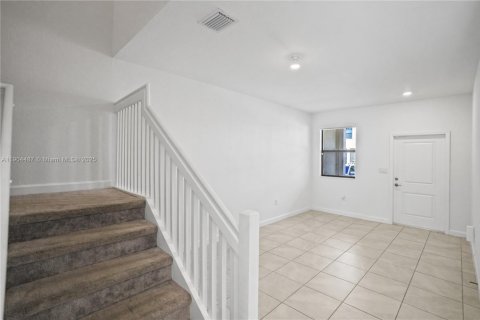 Townhouse in Homestead, Florida 3 bedrooms, 157.47 sq.m. № 1956716 - photo 21