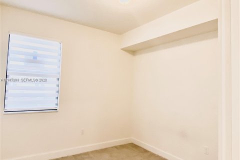 Купить кондоминиум в Дорал, Флорида 3 спальни, 132.39м2, № 2002544 - фото 8