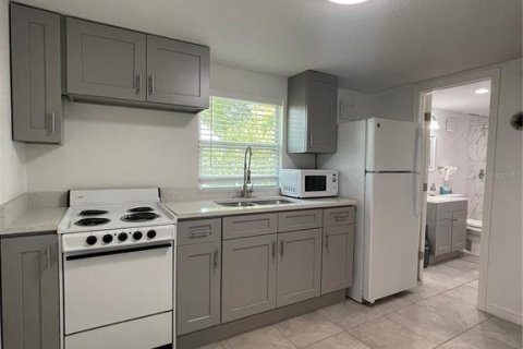 Casa en alquiler en Orlando, Florida, 1 dormitorio, 33.72 m2 № 1903928 - foto 8