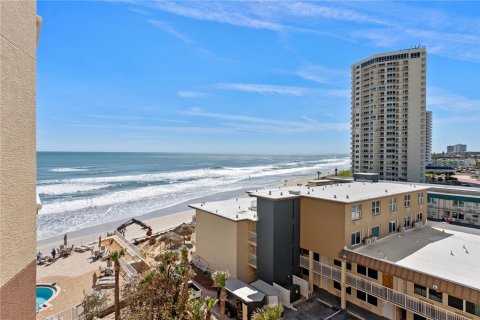 Copropriété à vendre à Daytona Beach, Floride: 3 chambres, 223.52 m2 № 1590445 - photo 19