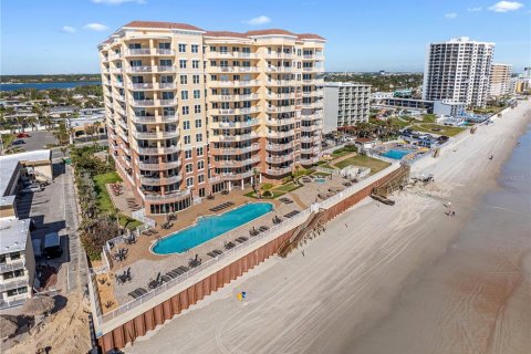 Copropriété à vendre à Daytona Beach, Floride: 3 chambres, 223.52 m2 № 1590445 - photo 2
