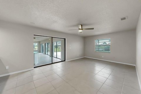 Villa ou maison à vendre à Sun City Center, Floride: 3 chambres, 234.95 m2 № 1915878 - photo 16