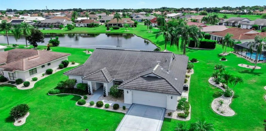 Villa ou maison à Sun City Center, Floride 3 chambres, 234.95 m2 № 1915878