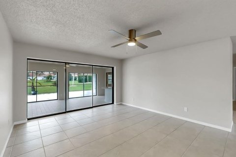 Villa ou maison à vendre à Sun City Center, Floride: 3 chambres, 234.95 m2 № 1915878 - photo 9