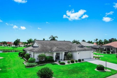 Villa ou maison à vendre à Sun City Center, Floride: 3 chambres, 234.95 m2 № 1915878 - photo 4