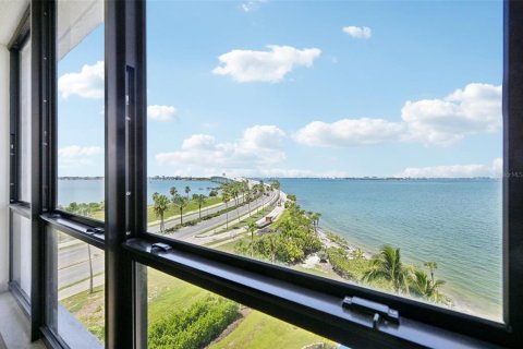 Copropriété à louer à Sarasota, Floride: 2 chambres, 129.04 m2 № 2119358 - photo 18