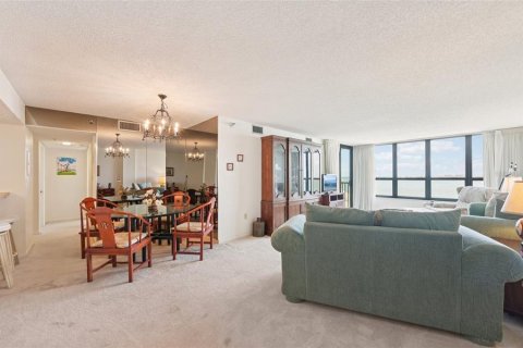 Copropriété à louer à Sarasota, Floride: 2 chambres, 129.04 m2 № 2119358 - photo 15