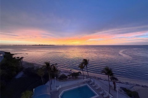 Copropriété à louer à Sarasota, Floride: 2 chambres, 129.04 m2 № 2119358 - photo 6