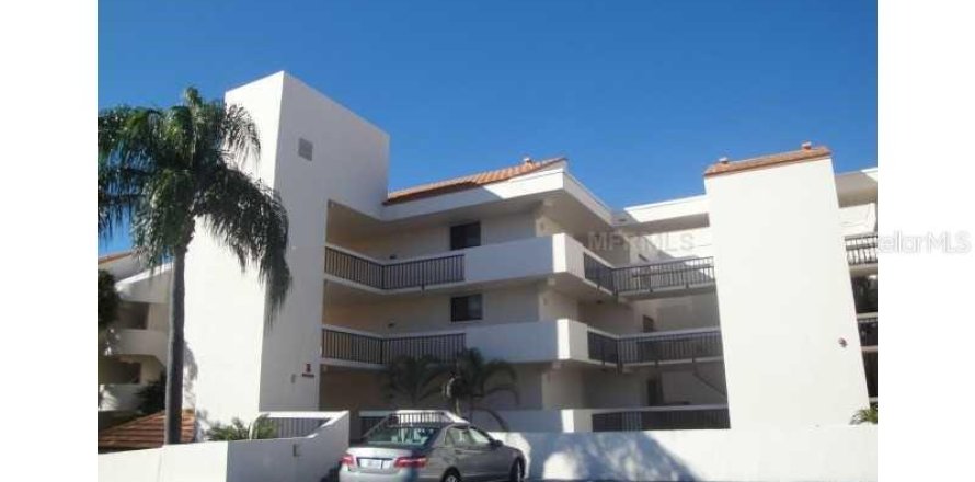 Condo à Saint Petersburg, Floride, 2 chambres  № 1905864