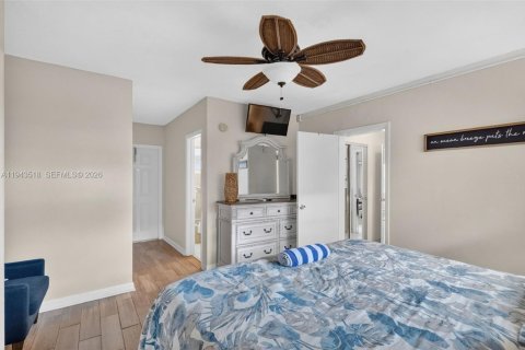 Condominio en venta en Lauderdale-by-the-Sea, Florida, 1 dormitorio, 65.03 m2 № 2002192 - foto 15