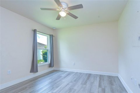 House in Spring Hill, Florida 4 bedrooms, 213.77 sq.m. № 2201642 - photo 21