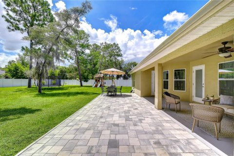 House in Spring Hill, Florida 4 bedrooms, 213.77 sq.m. № 2201642 - photo 30