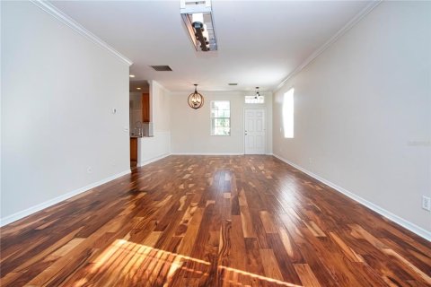 House in Lakewood Ranch, Florida 4 bedrooms, 173.54 sq.m. № 2151981 - photo 8