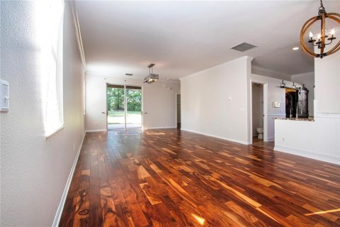 House in Lakewood Ranch, Florida 4 bedrooms, 173.54 sq.m. № 2151981 - photo 7