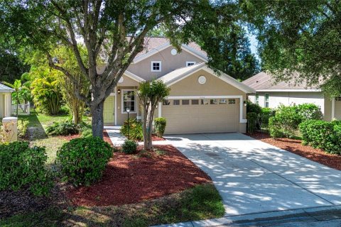 House in Lakewood Ranch, Florida 4 bedrooms, 173.54 sq.m. № 2151981 - photo 3
