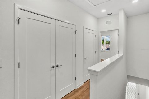 Adosado en alquiler en Tampa, Florida, 3 dormitorios, 121.42 m2 № 1910059 - foto 12