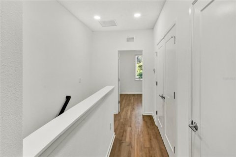Adosado en alquiler en Tampa, Florida, 3 dormitorios, 121.42 m2 № 1910059 - foto 17