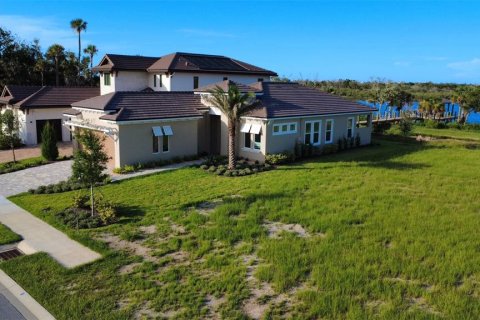 House in Flagler Beach, Florida 3 bedrooms, 213.77 sq.m. № 2230721 - photo 3