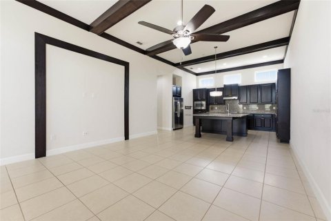 Touwnhouse à vendre à Orlando, Floride: 2 chambres, 152.73 m2 № 2414072 - photo 3