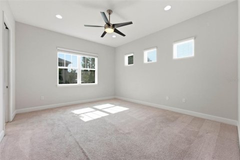 Touwnhouse à vendre à Orlando, Floride: 2 chambres, 152.73 m2 № 2414072 - photo 10