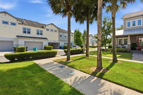 Townhouse in Orlando, Florida 2 bedrooms, 152.73 sq.m. № 2414072 - photo 18