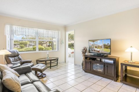Condo in Lauderdale Lakes, Florida, 1 bedroom № 2154166 - photo 4