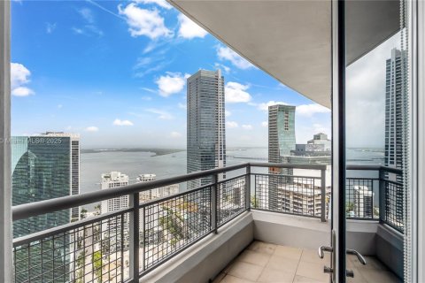 Condominio en venta en Miami, Florida, 3 dormitorios, 224.36 m2 № 1946557 - foto 25