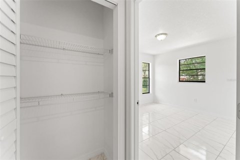Casa en venta en Spring Hill, Florida, 3 dormitorios, 164.16 m2 № 1783088 - foto 14