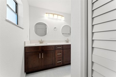 Casa en venta en Spring Hill, Florida, 3 dormitorios, 164.16 m2 № 1783088 - foto 24