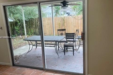 House in Vero Beach, Florida 4 bedrooms, 162.58 sq.m. № 1882255 - photo 19