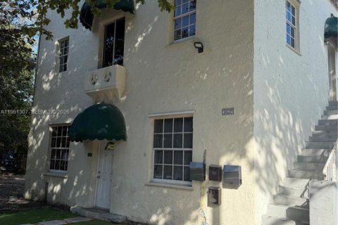 Купить коммерческую недвижимость в Майами, Флорида № 2022155 - фото 8