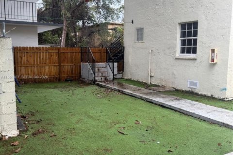 Купить коммерческую недвижимость в Майами, Флорида № 2022155 - фото 5