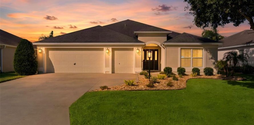 Villa ou maison à The Villages, Floride 3 chambres, 186.18 m2 № 2429475