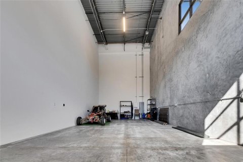 Immobilier commercial à vendre à Tampa, Floride: 72.37 m2 № 1520904 - photo 9