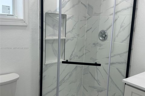 Villa ou maison à vendre à Fort Lauderdale, Floride: 3 chambres, 86.31 m2 № 2010891 - photo 28