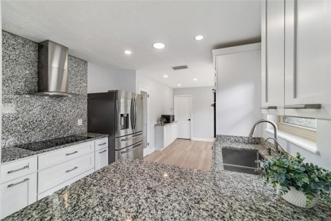 Casa en venta en Ocala, Florida, 3 dormitorios, 123 m2 № 1868852 - foto 3