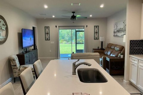 Villa ou maison à vendre à Port Charlotte, Floride: 3 chambres, 139.63 m2 № 2195332 - photo 21