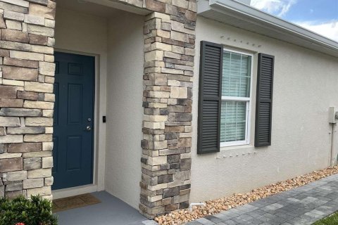 Villa ou maison à vendre à Port Charlotte, Floride: 3 chambres, 139.63 m2 № 2195332 - photo 2
