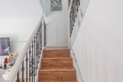 Condo in Miami Lakes, Florida, 3 bedrooms  № 1695891 - photo 6